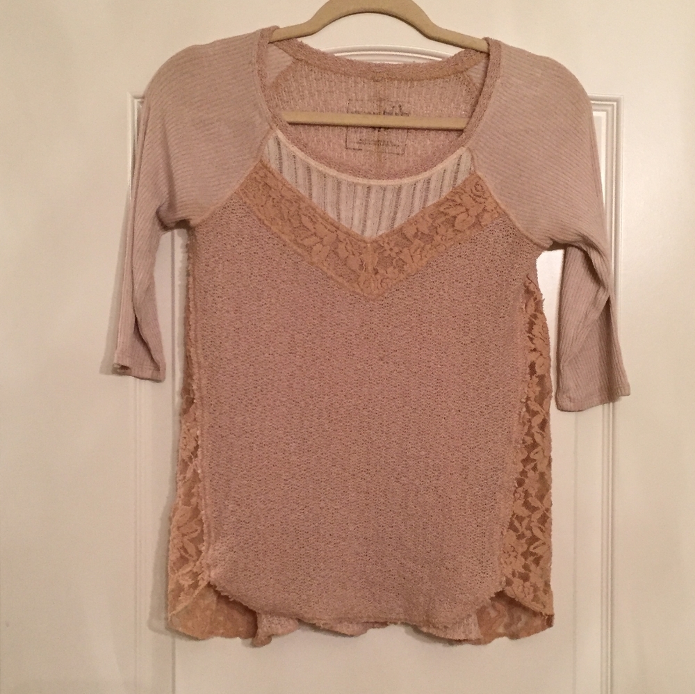 We The Free Lace Raglan V Neck Top Small